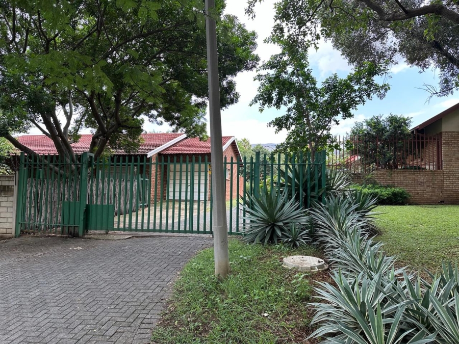3 Bedroom Property for Sale in Geelhoutpark North West